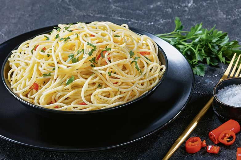 Foto von Spaghetti aglio e olio