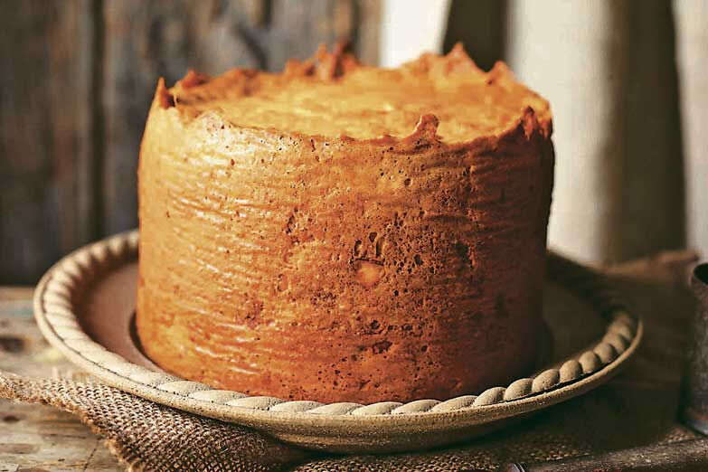 Foto von Käse-Panettone (Crescia Marchigiana)