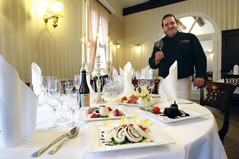 Gastronomiebild Da Giovanni - Italienisches Restaurant Wolfenbüttel